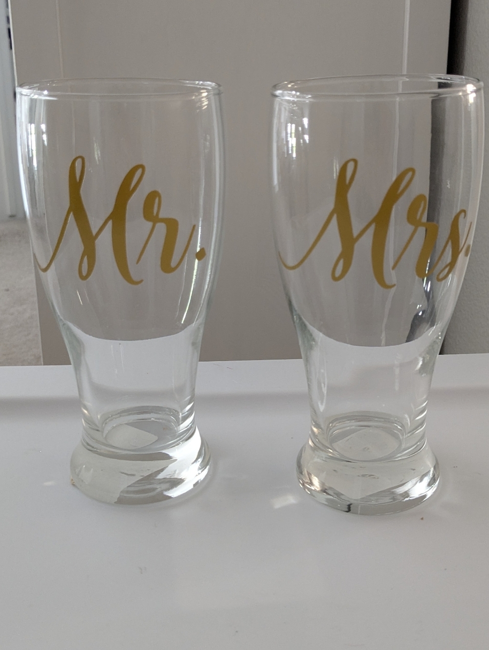 Mr. & Mrs. Gold Script Pint Glasses